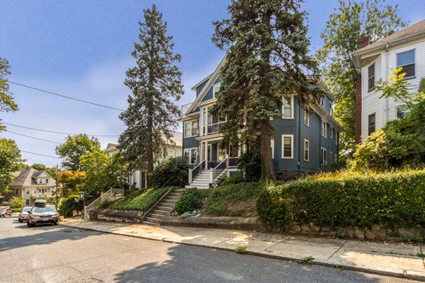 44 Hampstead Road, Unit 3 Boston, MA 02130 - Photo 10 of 13 Gallery Image 10