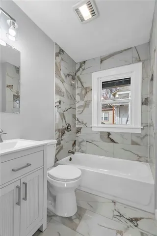 $230,000 | 6230 Harrison Street, Kansas City, MO 64110