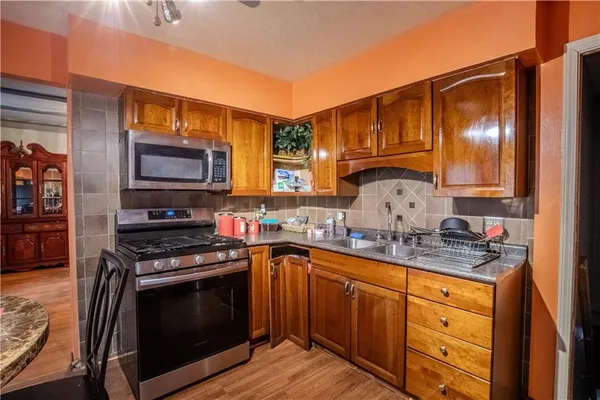 $190,000 | 690 Baird Avenue, Washington, PA 15301