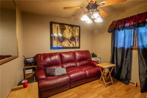 $190,000 | 690 Baird Avenue, Washington, PA 15301