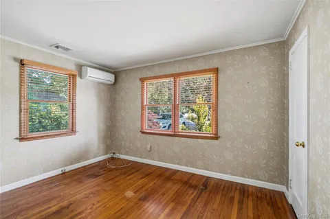 $449,900 | 16 Ocean Avenue, East Patchogue, NY 11772