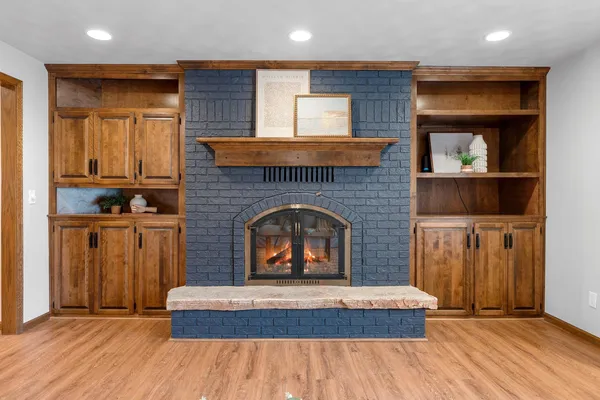 $415,000 | 1236 Meadowview Drive, Menasha, WI 54952