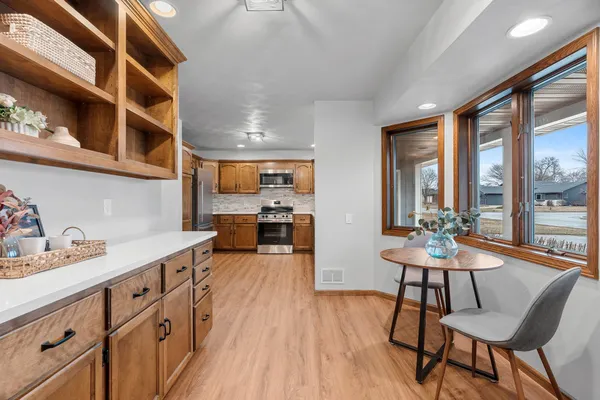 $415,000 | 1236 Meadowview Drive, Menasha, WI 54952