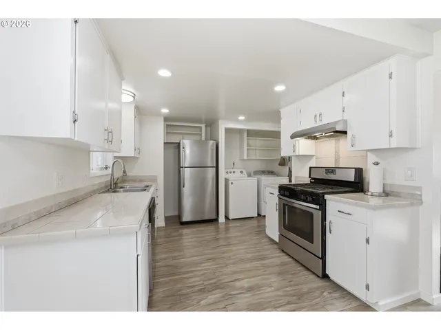 $397,000 | 47 Van Fossen Court, Eugene, OR 97404