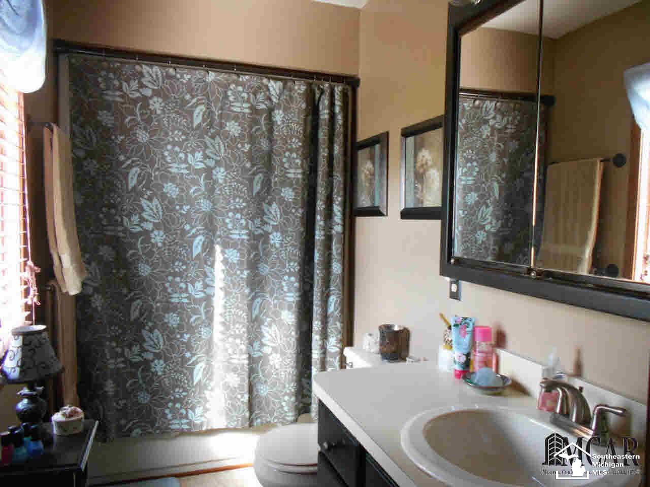 1278 Wells Road Dundee, MI 48131 - Photo 16 of 42 Gallery Image 16