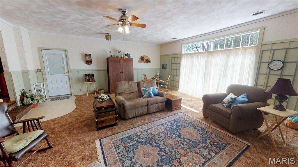 109 Maple Street Benld, IL 62009 - Photo 7 of 19