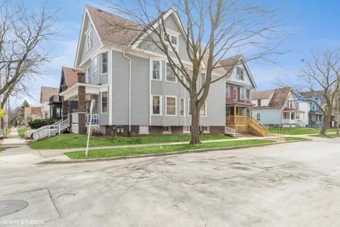 $425,000 | 2968 North Buffum Street, Unit 2968A, Milwaukee, WI 53212