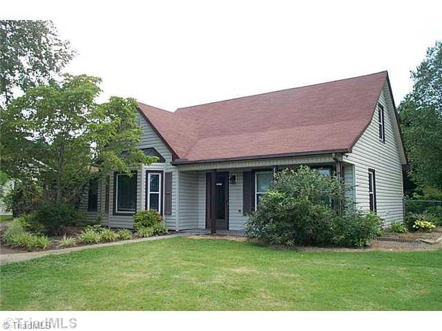 1533 Payne Road Lexington, NC 27295 - Photo 1 of 10 Exterior Front.