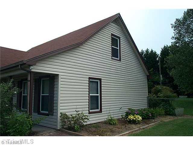 1533 Payne Road Lexington, NC 27295 - Photo 3 of 10 Other. Side View
