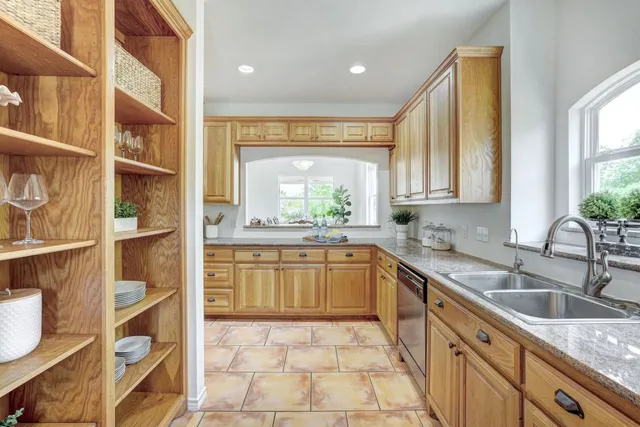 $450,000 | 195 Live Oak, Liberty Hill, TX 78642