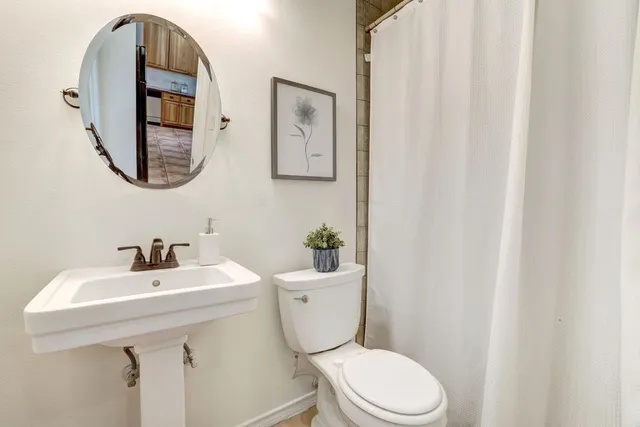 $450,000 | 195 Live Oak, Liberty Hill, TX 78642