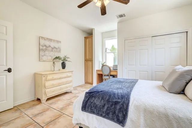 $450,000 | 195 Live Oak, Liberty Hill, TX 78642