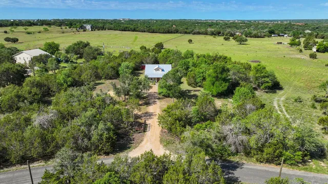 $450,000 | 195 Live Oak, Liberty Hill, TX 78642