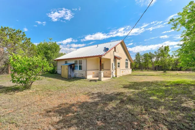 $450,000 | 195 Live Oak, Liberty Hill, TX 78642