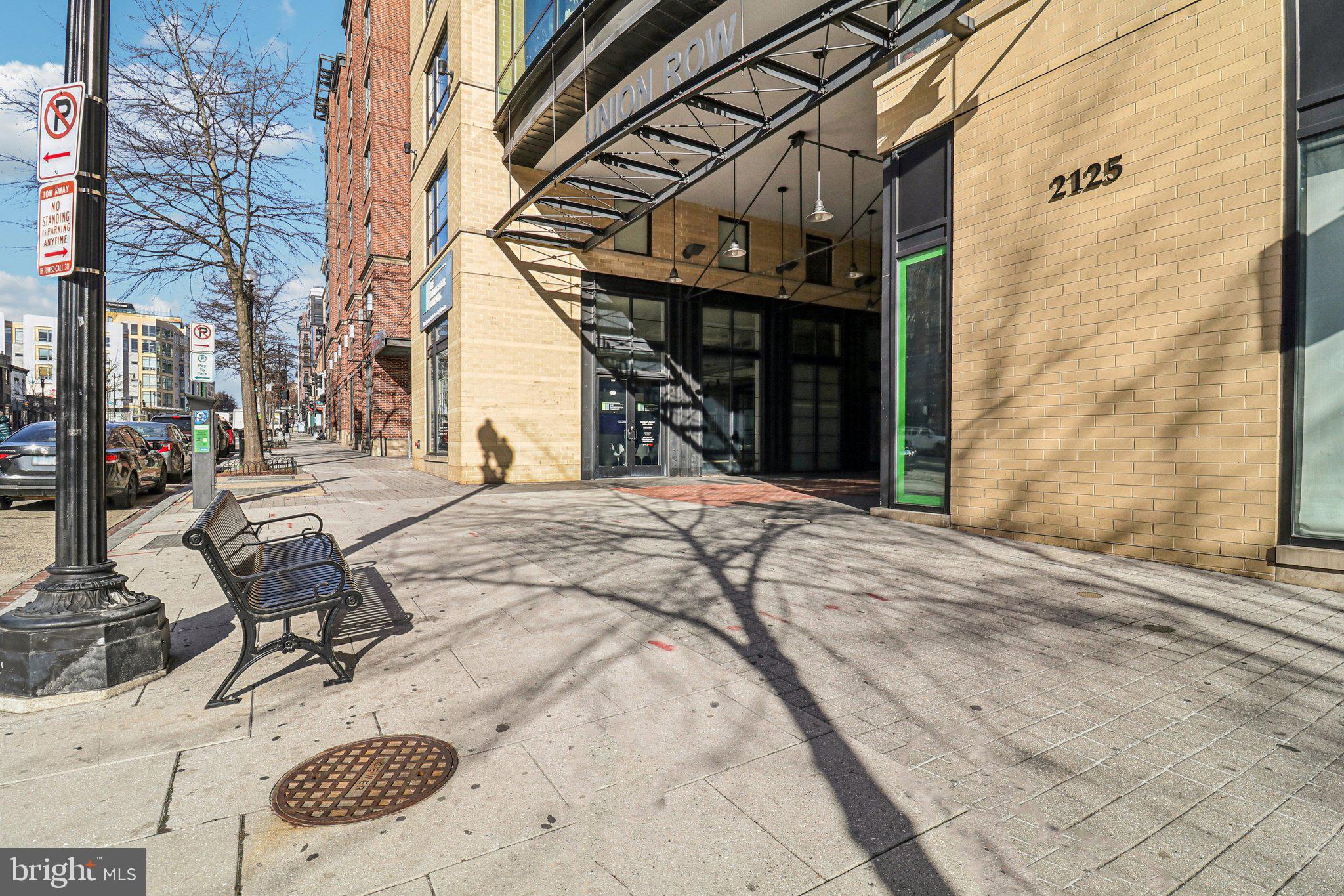 2125 14th Street Northwest, Unit 322 Washington, DC 20009 - Photo 4 of 37 a view of a house with backyard