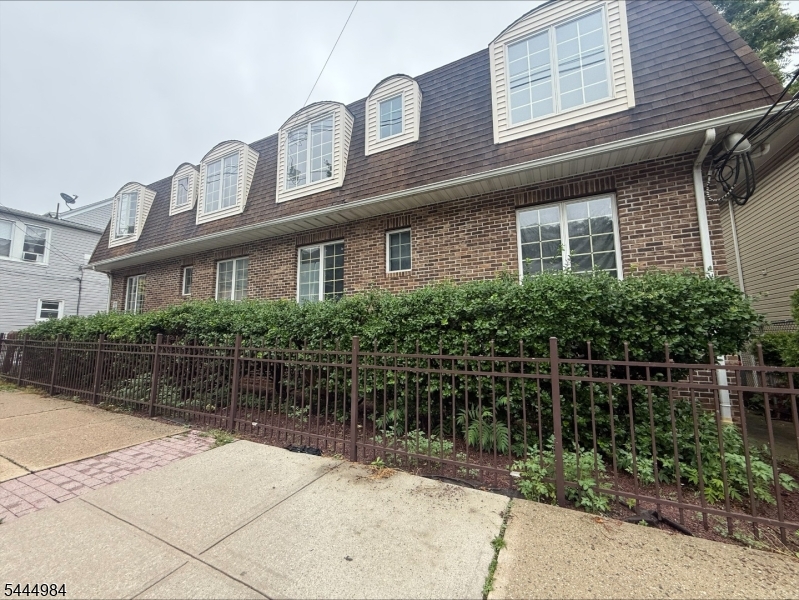 119 Valley Road, Unit 2A Clifton, NJ 07013 - Photo 11 of 14