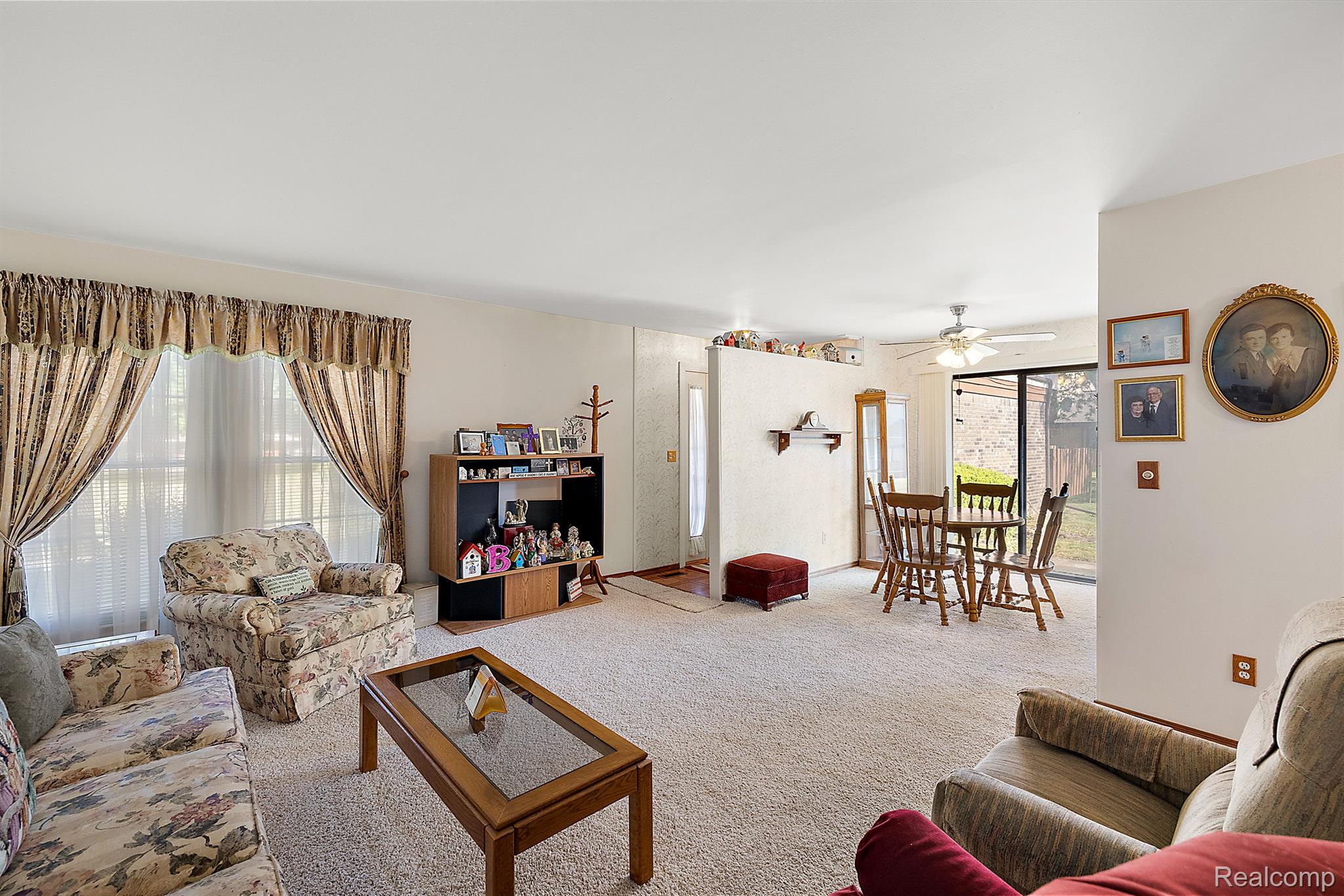 24850 Chalk Farm Road West Warren, MI 48091 - Photo 6 of 27 Gallery Image 6