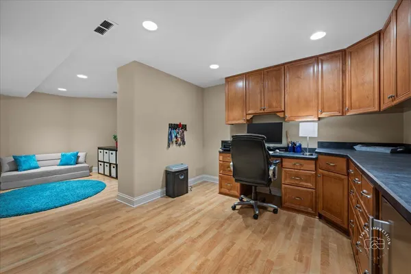 $1,690,000 | 427 South Sleight Street, Naperville, IL 60540