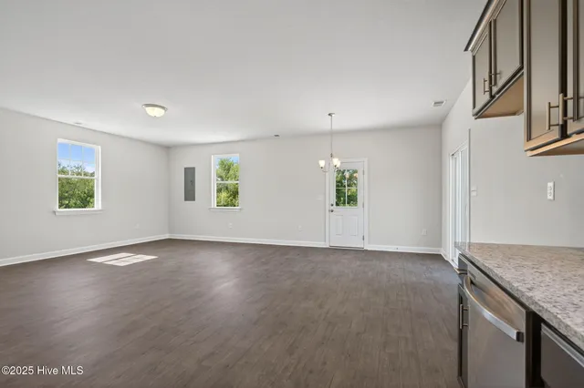 $399,900 | 118 Longhorn Drive, Moyock, NC 27958