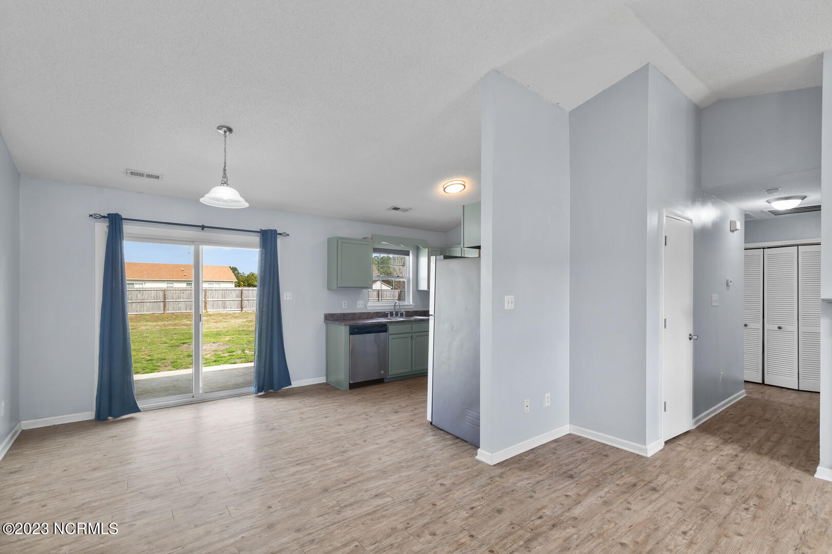 101 North Ivy Drive Hubert, NC 28539 - Photo 14 of 39 14