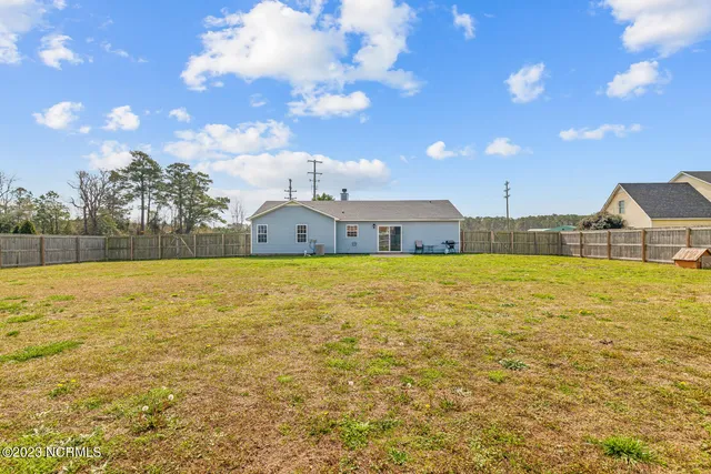 $1,650 | 101 North Ivy Drive, Hubert, NC 28539