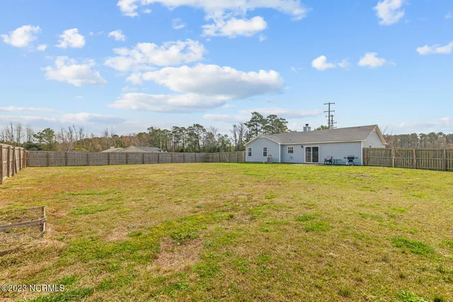 $1,650 | 101 North Ivy Drive, Hubert, NC 28539