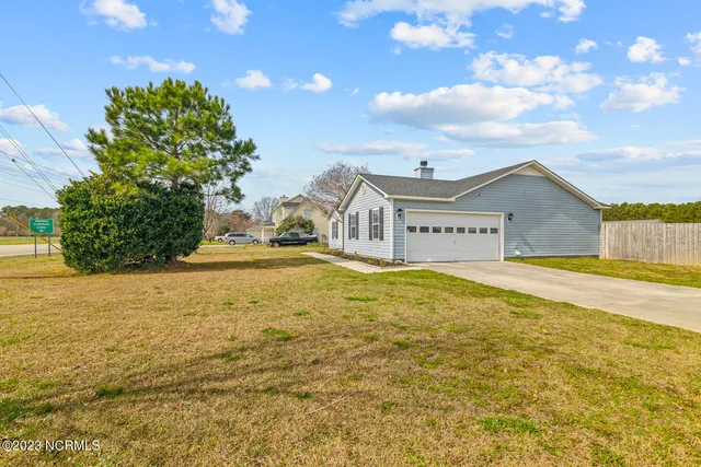 $1,650 | 101 North Ivy Drive, Hubert, NC 28539