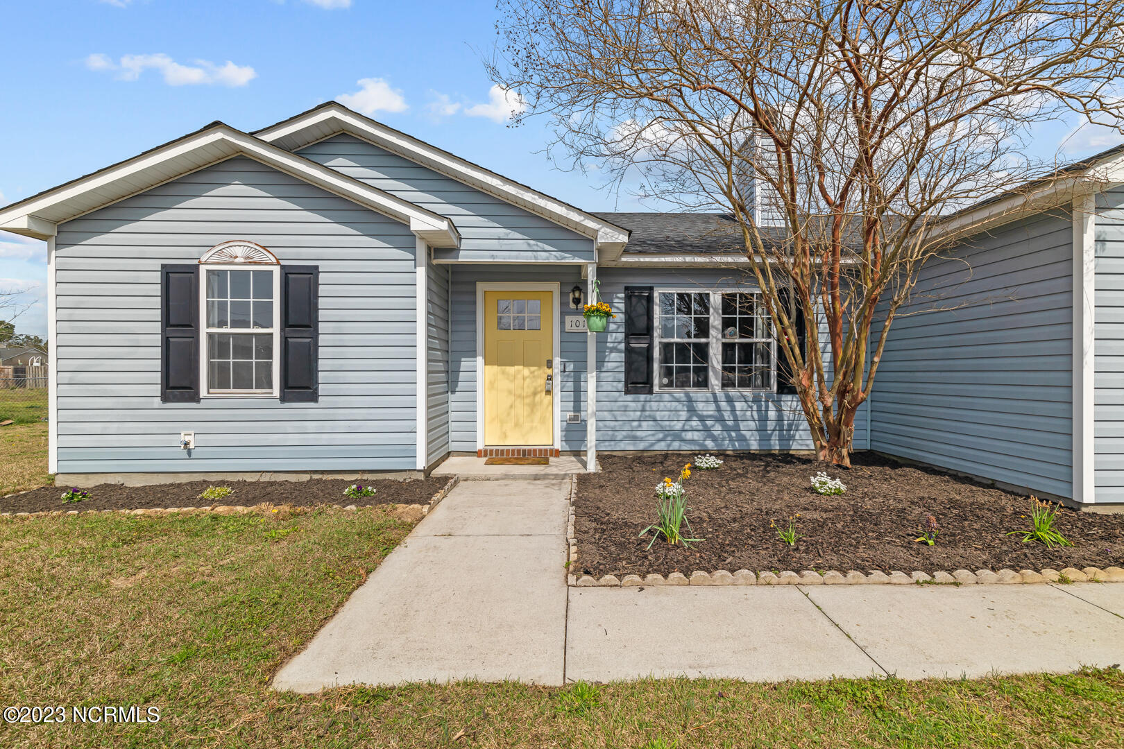 101 North Ivy Drive Hubert, NC 28539 - Photo 6 of 39 6