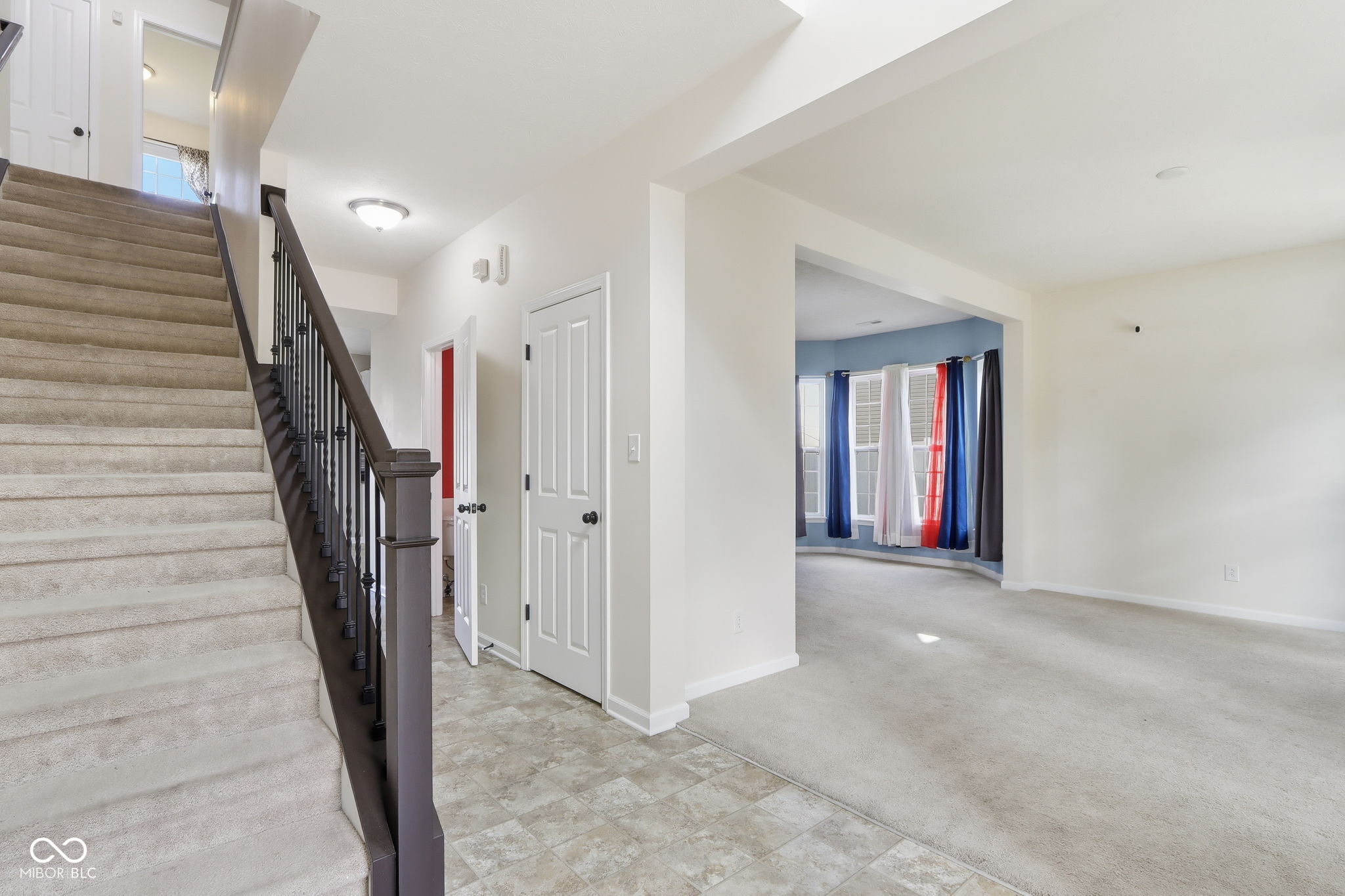 8178 Kilborn Way Avon, IN 46123 - Photo 11 of 66