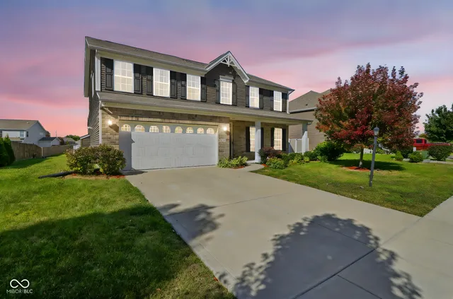 $399,900 | 8178 Kilborn Way, Avon, IN 46123