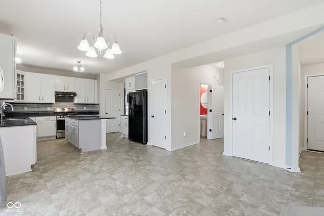 $399,900 | 8178 Kilborn Way, Avon, IN 46123