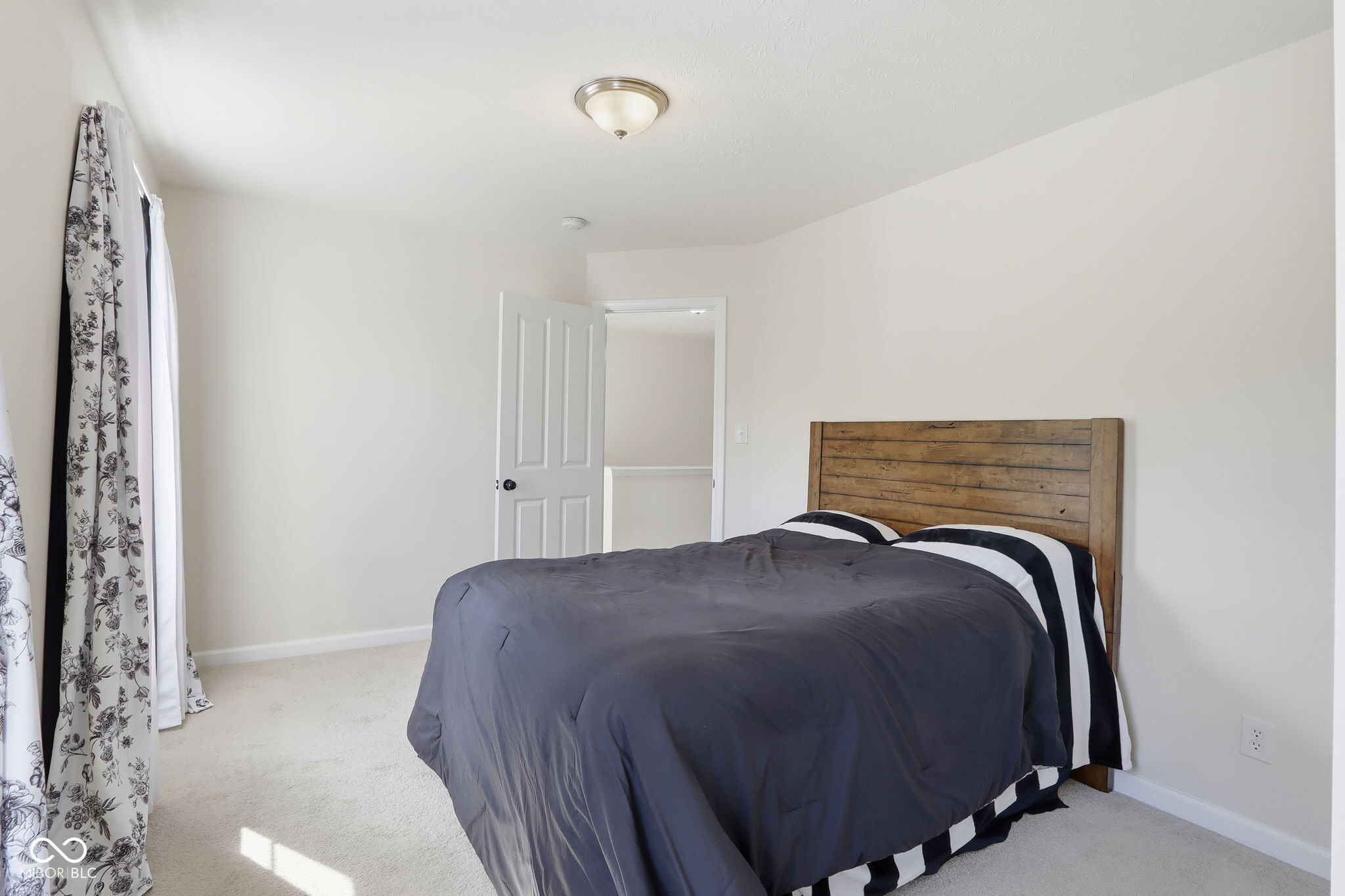 8178 Kilborn Way Avon, IN 46123 - Photo 47 of 66