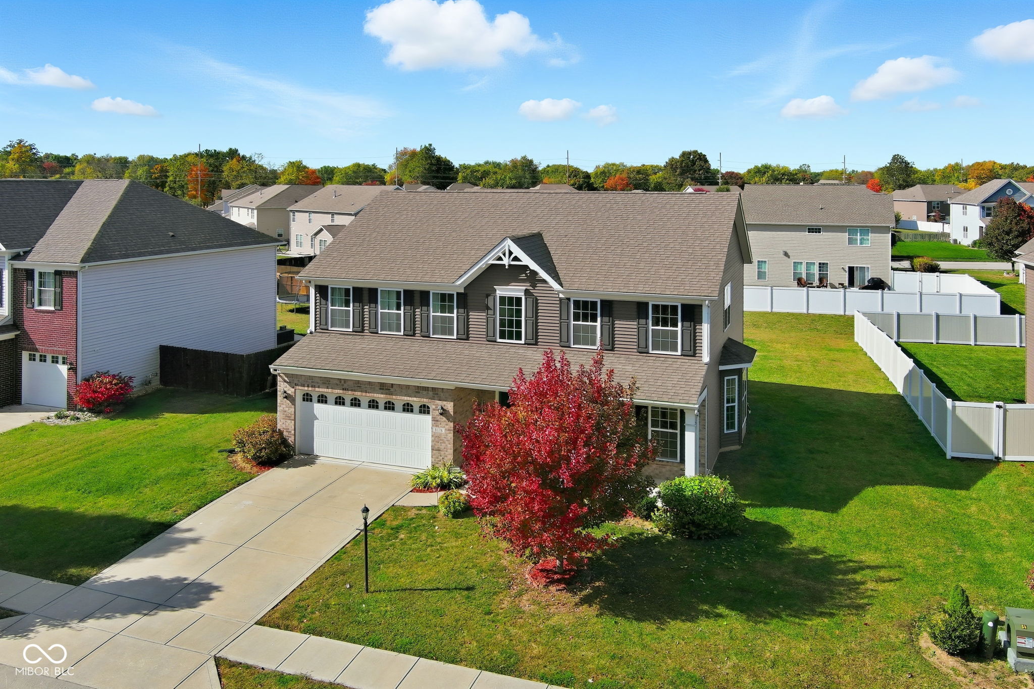 8178 Kilborn Way Avon, IN 46123 - Photo 5 of 66