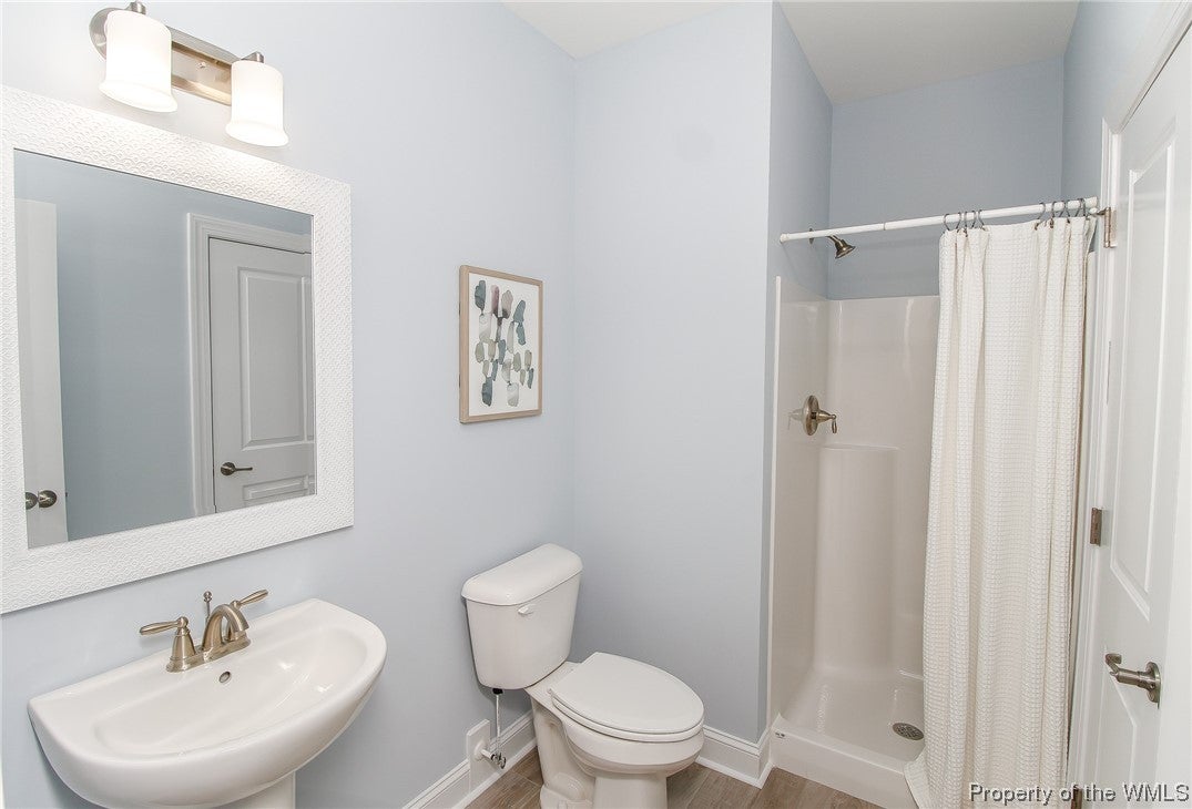 817 Dare Road Yorktown, VA 23692 - Photo 21 of 49 Gallery Image 21