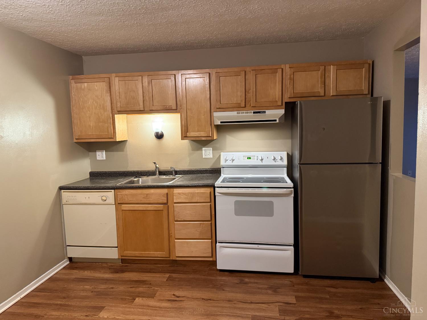 6646 Hearne Road, Unit 209 Cincinnati, OH 45248 - Photo 7 of 15