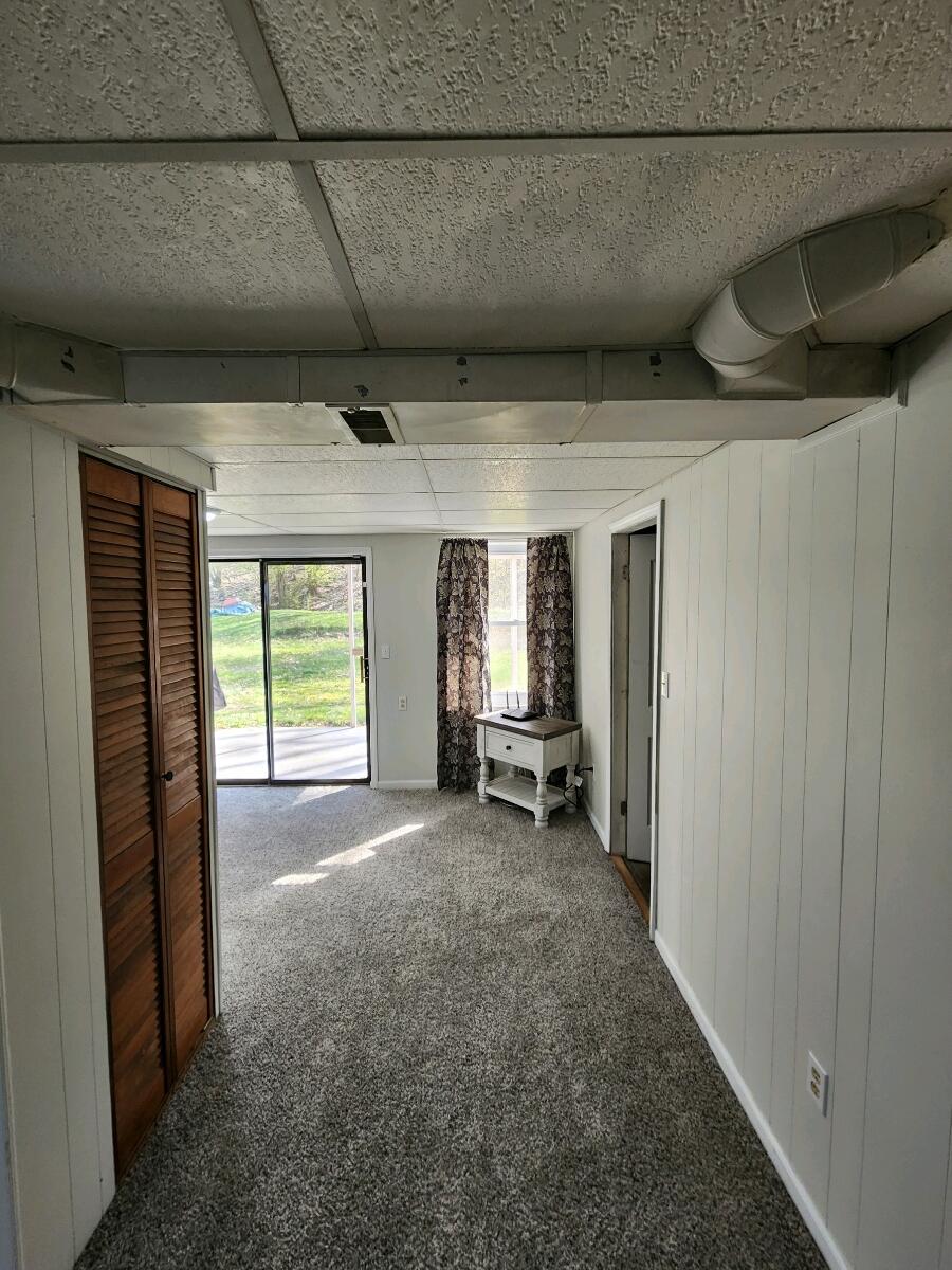 474 Green Valley Road Bristol, VA 24202 - Photo 17 of 24 Image (18)