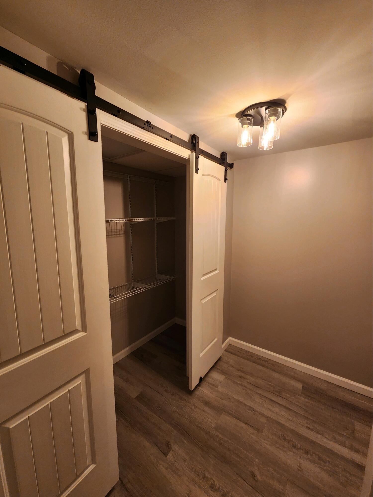 474 Green Valley Road Bristol, VA 24202 - Photo 20 of 24 Image (27)