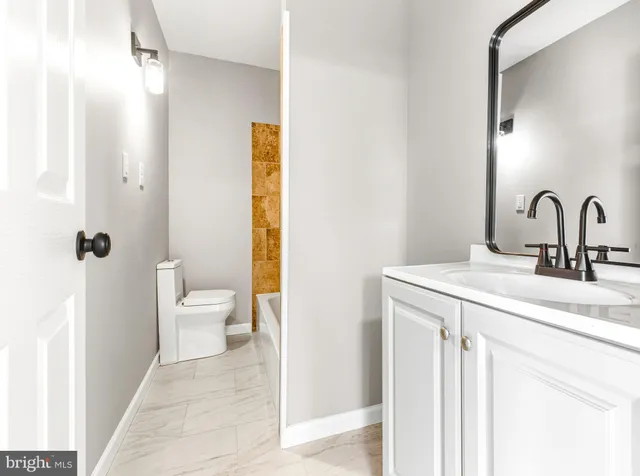 $210,000 | 109 River Rd Drive, West Deptford, NJ 08086