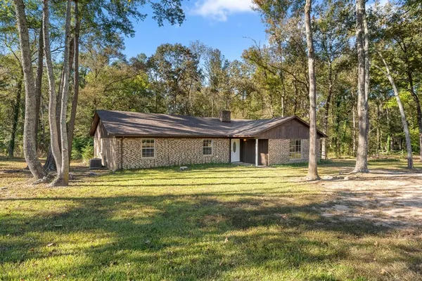 $320,000 | 10981 County Road 3405, Brownsboro, TX 75756