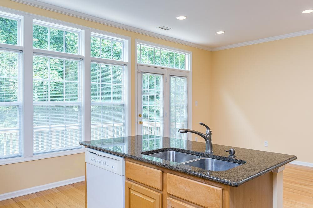 6727 Middleboro Drive Raleigh, NC 27612 - Photo 11 of 27 Photo 11