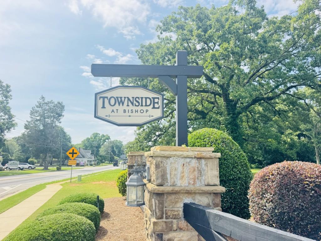 1713 Townside Drive Bishop, GA 30621 - Photo 2 of 30
