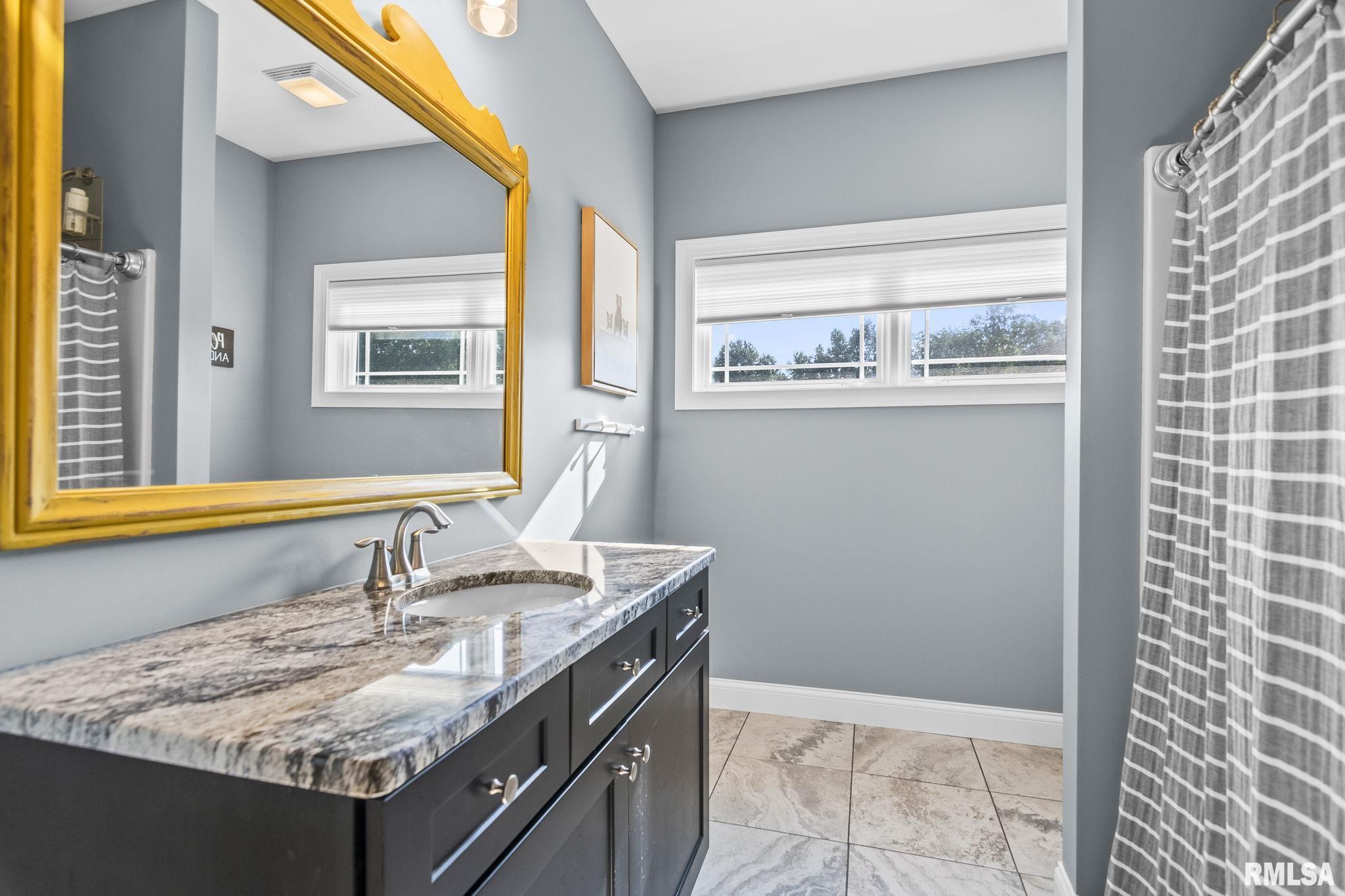 200 Pin Oak Lane Springfield, IL 62711 - Photo 35 of 49