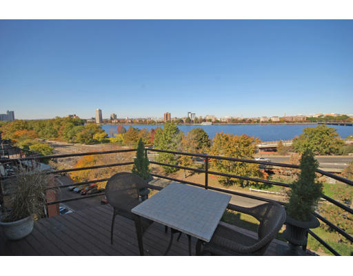 23 Bay State Road, Unit 8 Boston, MA 02215 - Photo 4 of 19 Gallery Image 4