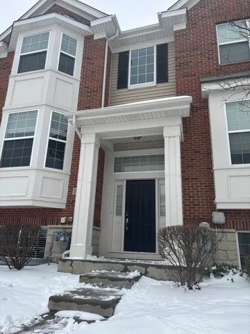 $3,100 | 10611 West 154th Place, Orland Park, IL 60462