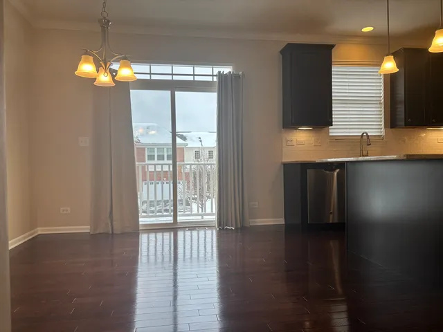 $3,100 | 10611 West 154th Place, Orland Park, IL 60462