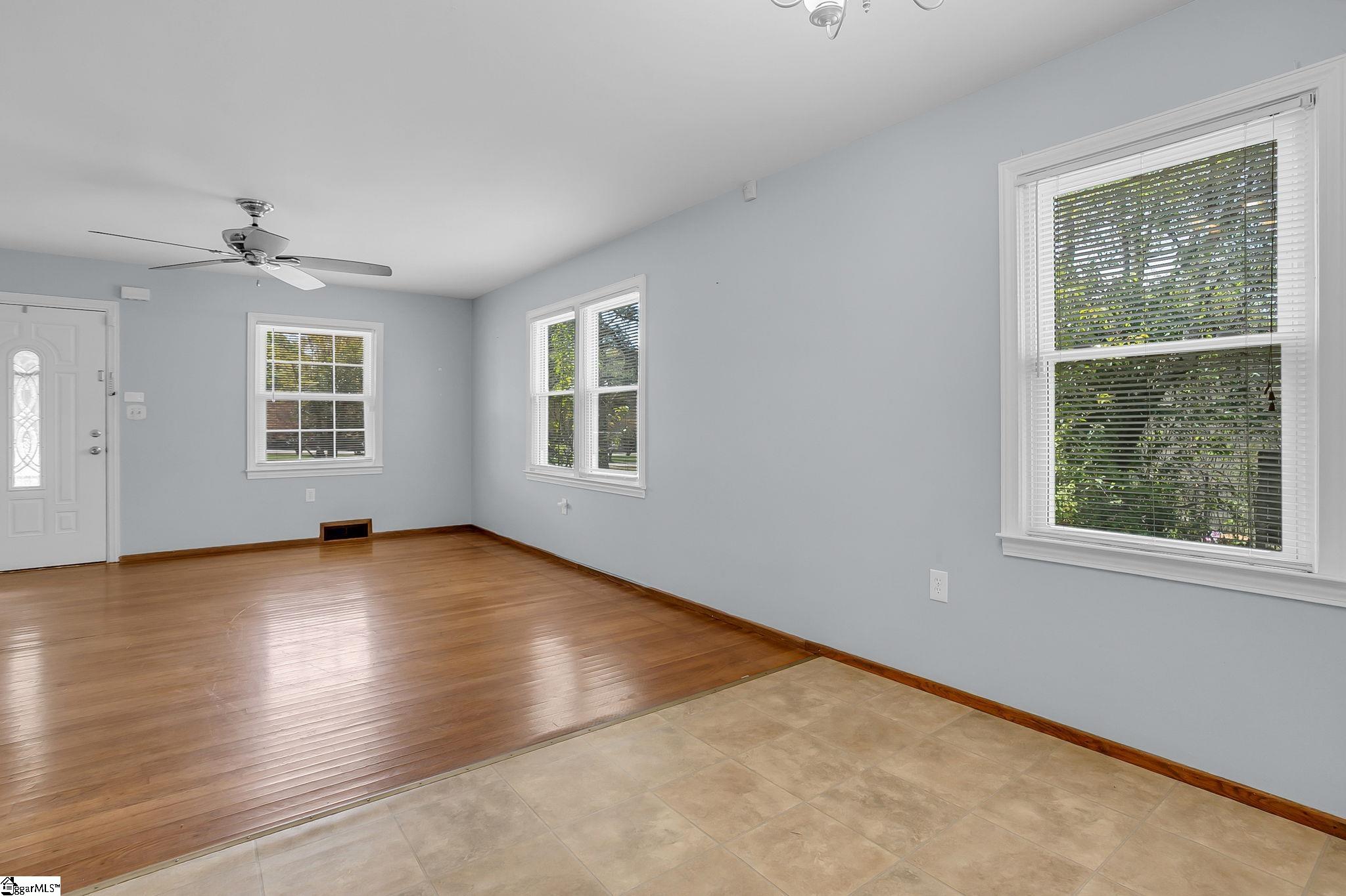 218 Bedford Forest Avenue Anderson, SC 29621 - Photo 9 of 35