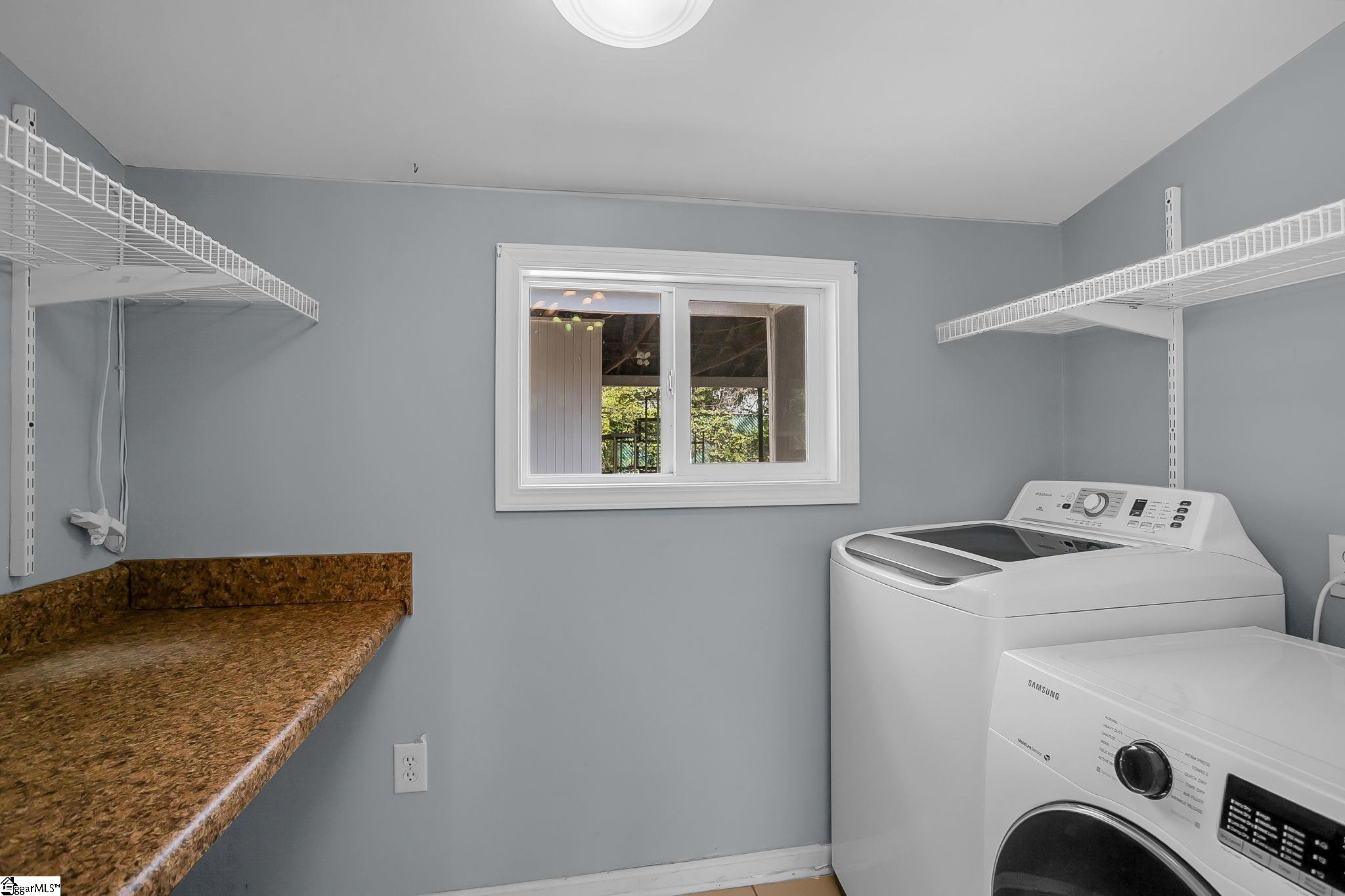 218 Bedford Forest Avenue Anderson, SC 29621 - Photo 10 of 35