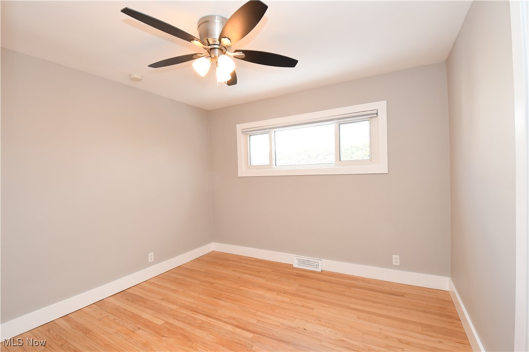 6372 Ashdale Road Cleveland, OH 44124 - Photo 15 of 23 Gallery Image 15