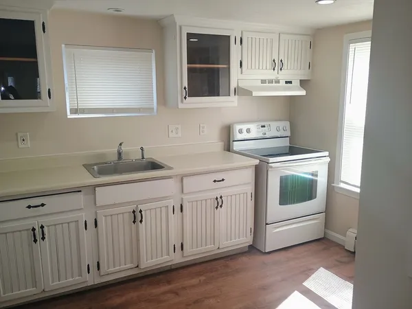 $669,000 | 15 Crapo Street, Taunton, MA 02780