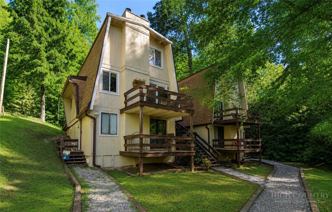 40 Hemlock Hill Road, Unit B Banner Elk, NC 28604 - Photo 2 of 25